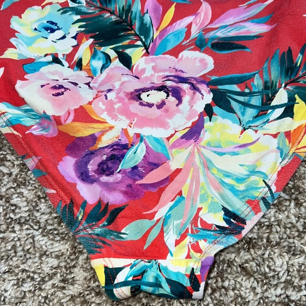 Gibson Latimer Red Floral Bikini - Picture 9 of 11